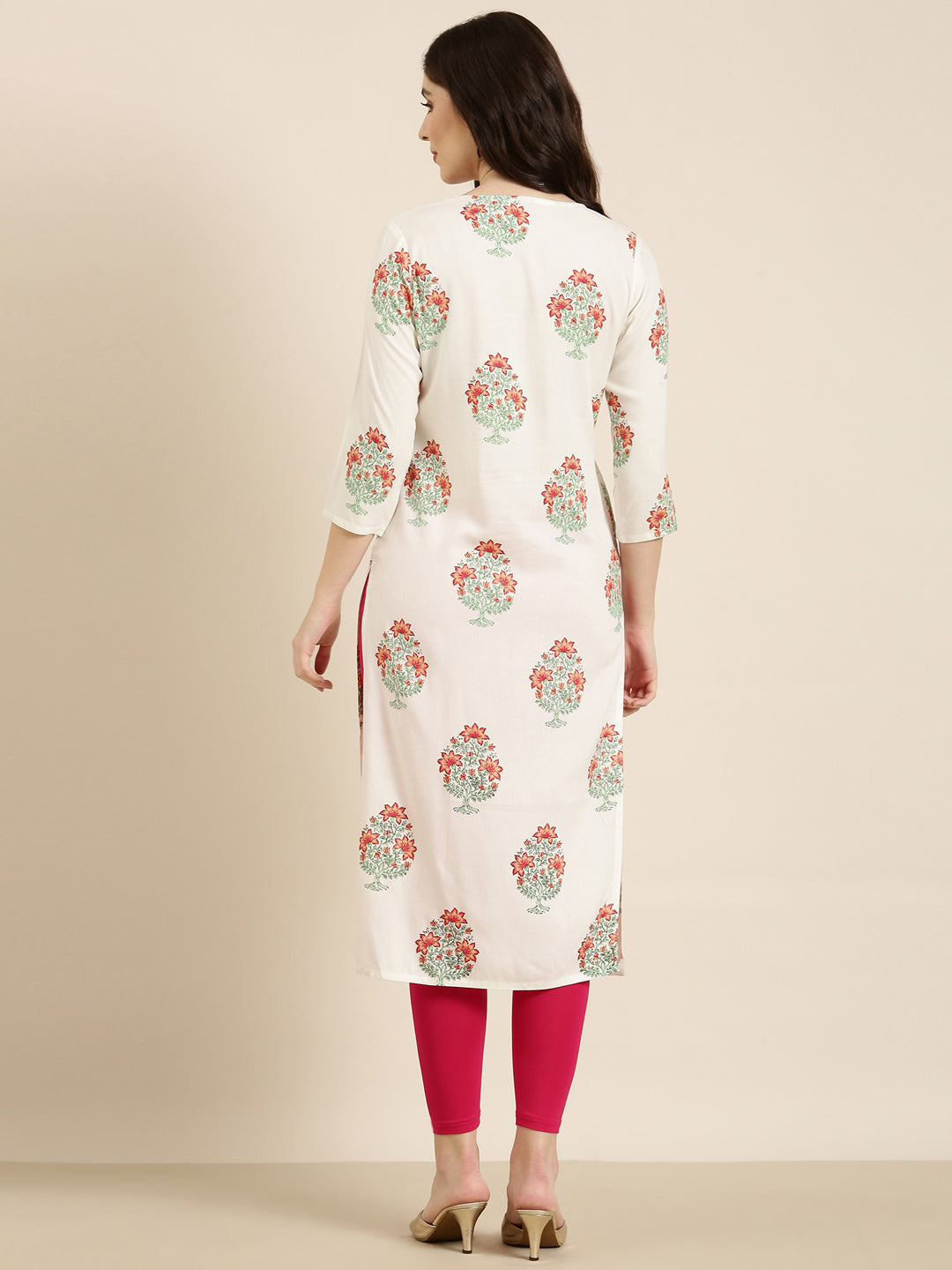 Women Off White Floral Straight Kurta