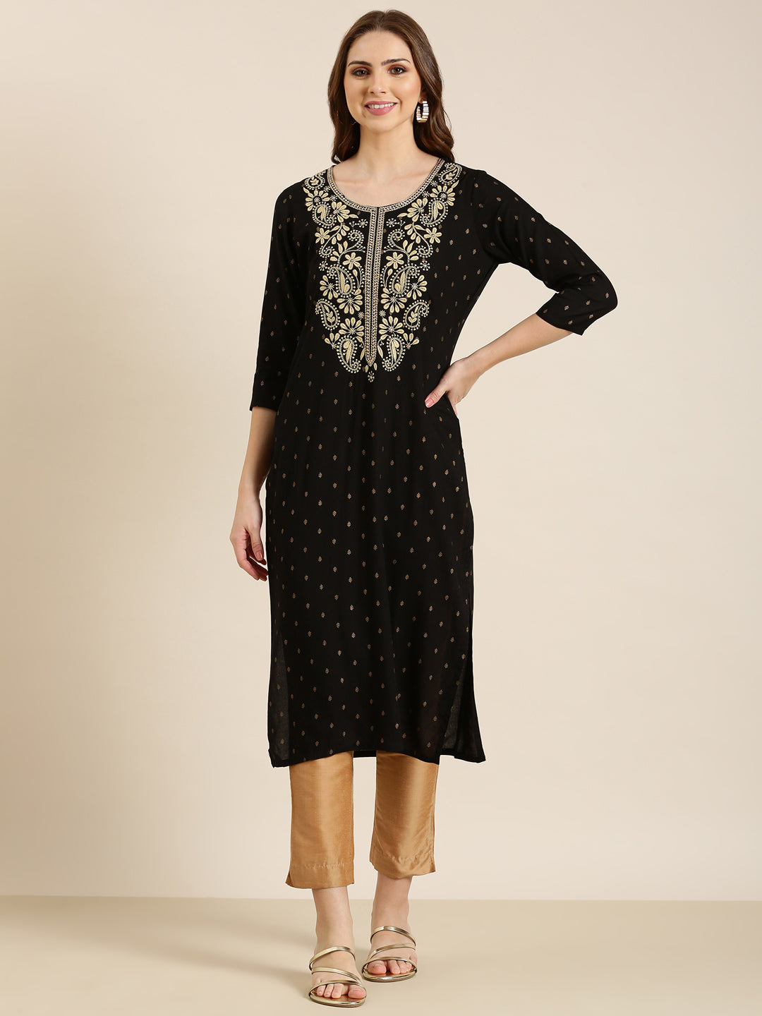 Women Black Floral Straight Kurta