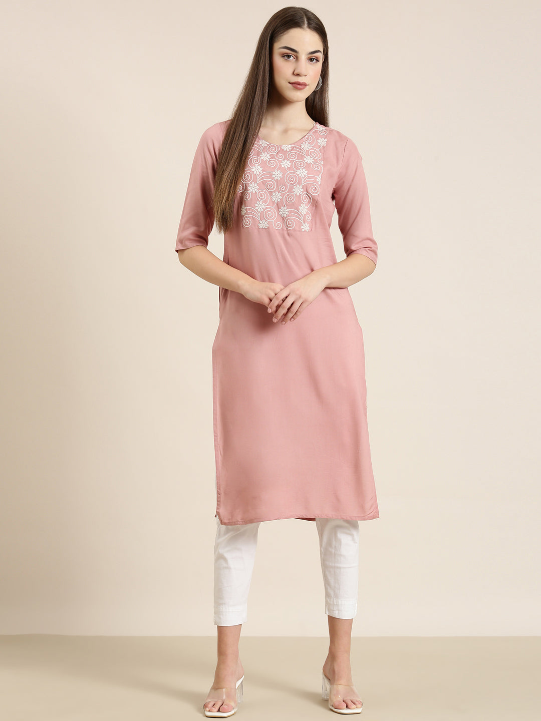 Women Mauve Solid Straight Kurta