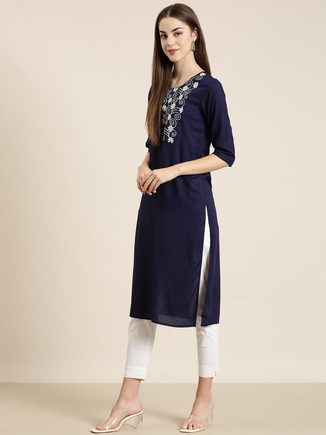 Women Navy Blue Solid Straight Kurta