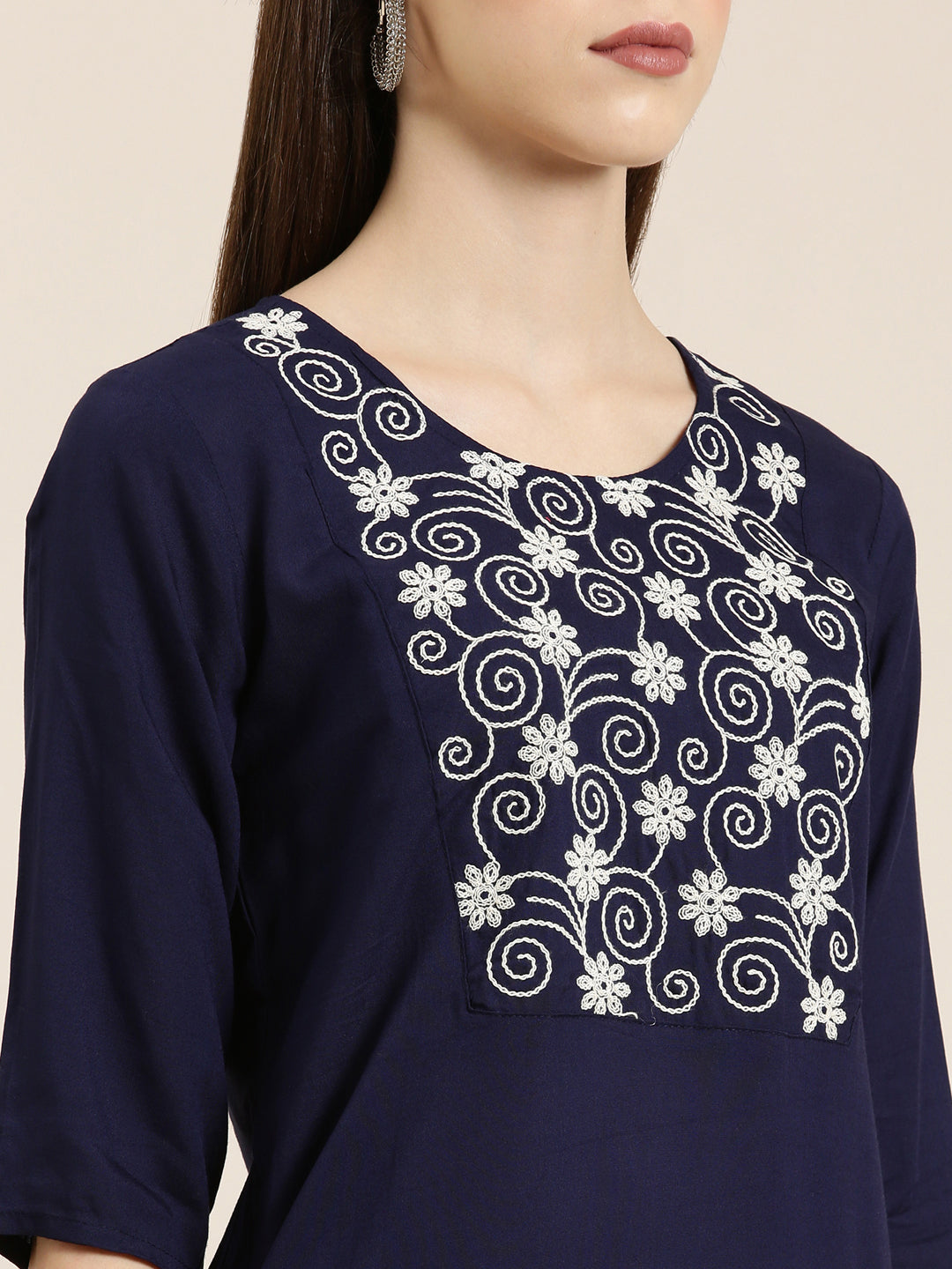 Women Navy Blue Solid Straight Kurta