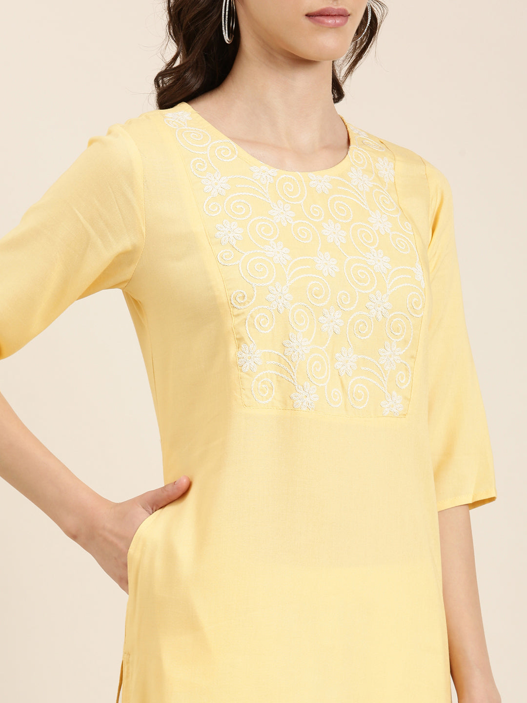 Women Yellow Solid Straight Kurta