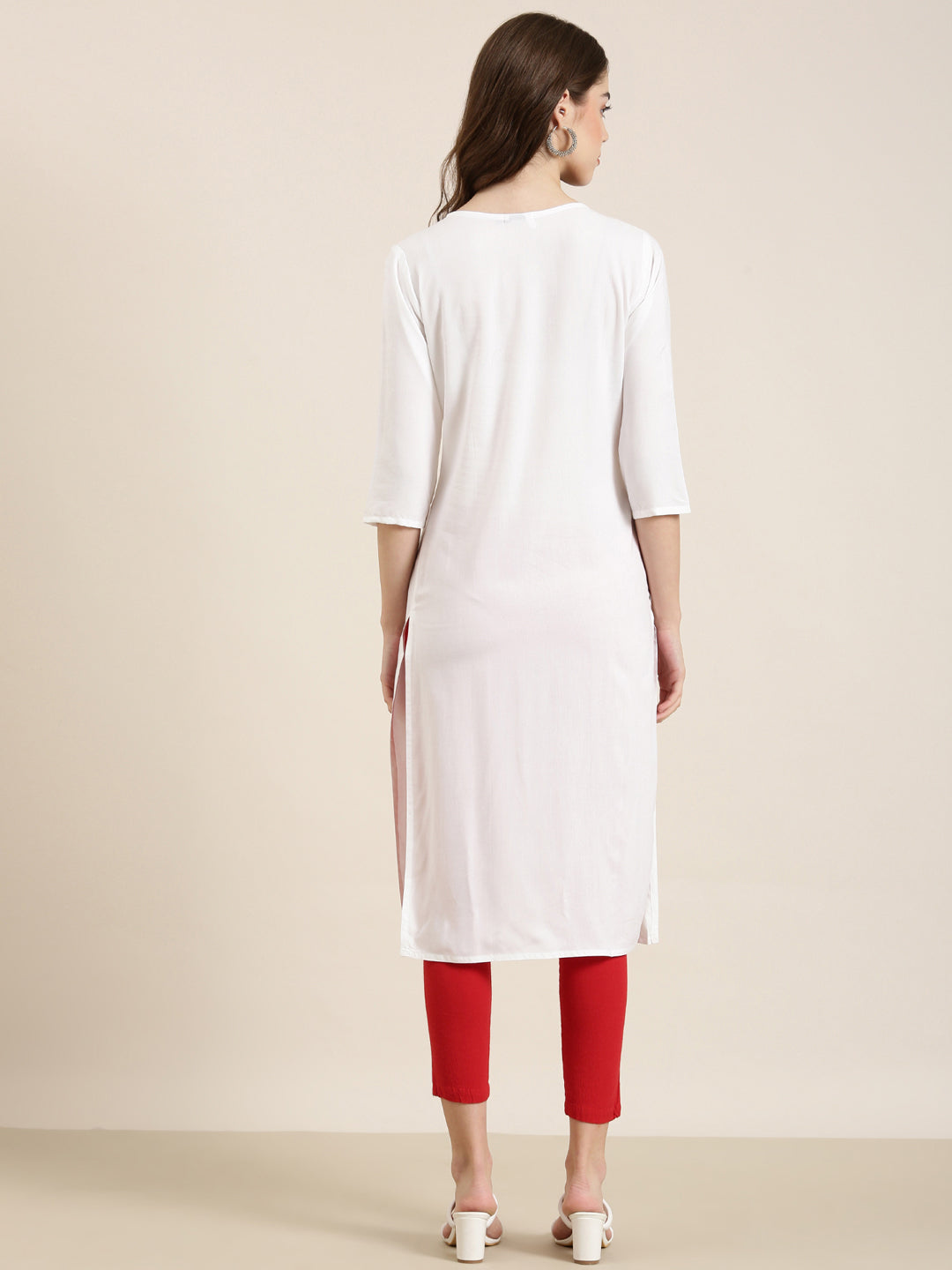 Women Off White Solid Straight Kurta