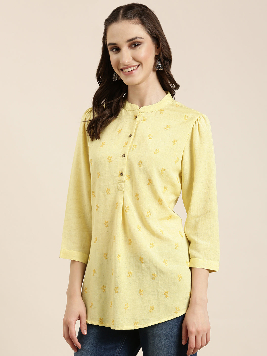 Women Yellow Floral Straight Kurti