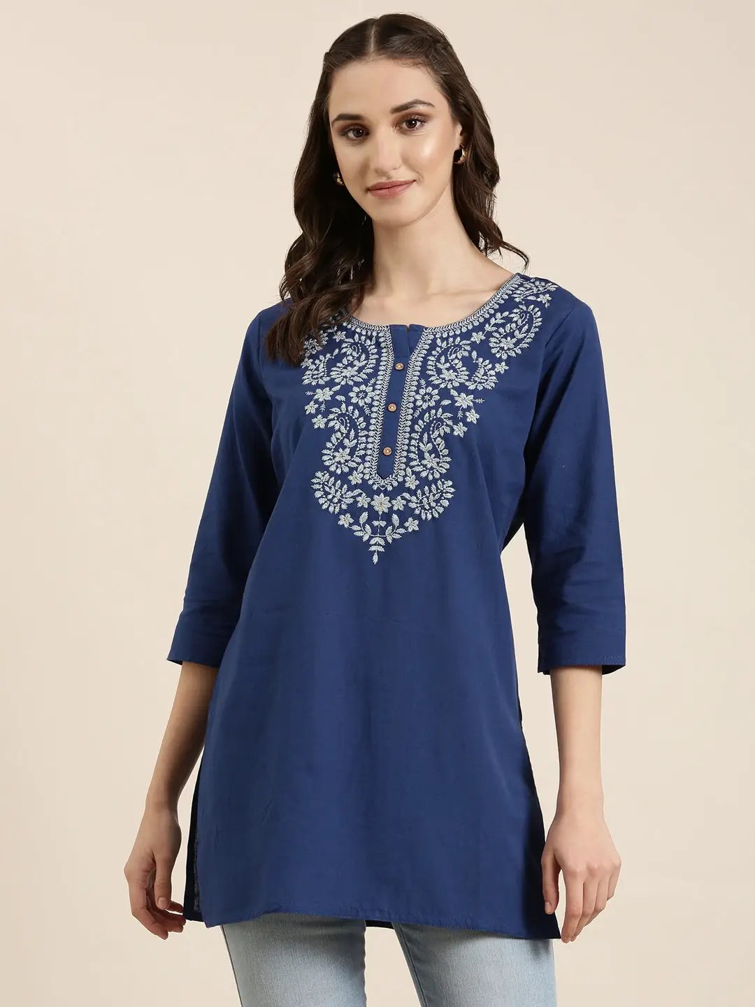 Women's Blue Solid Straight Kurti