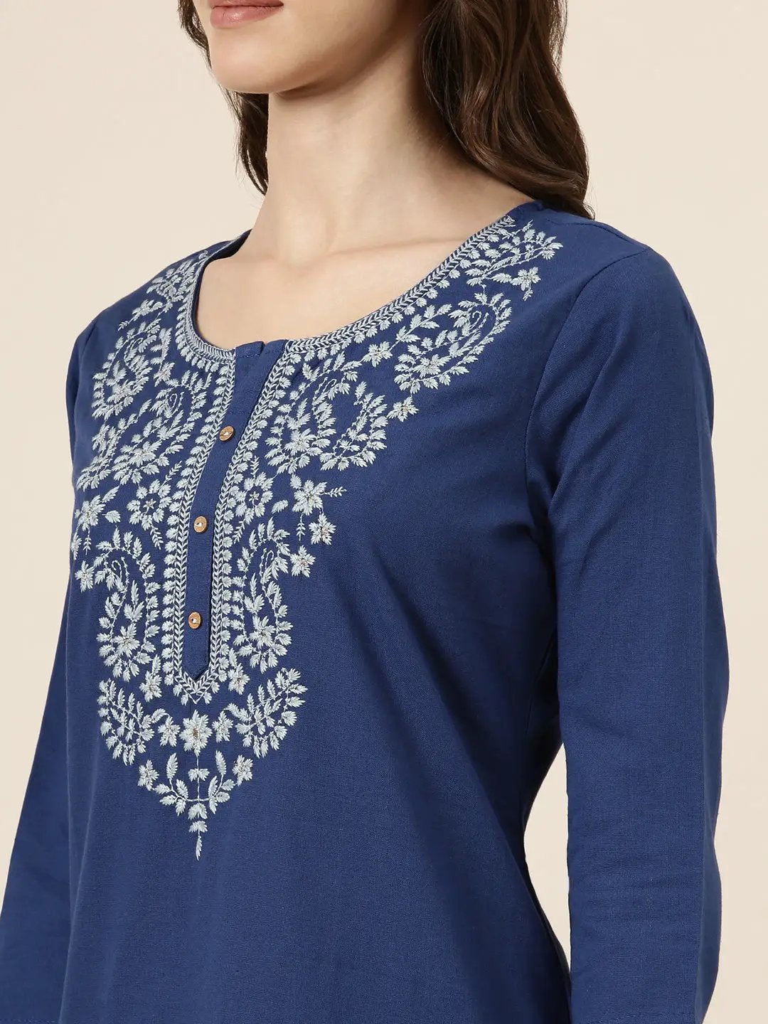 Women's Blue Solid Straight Kurti