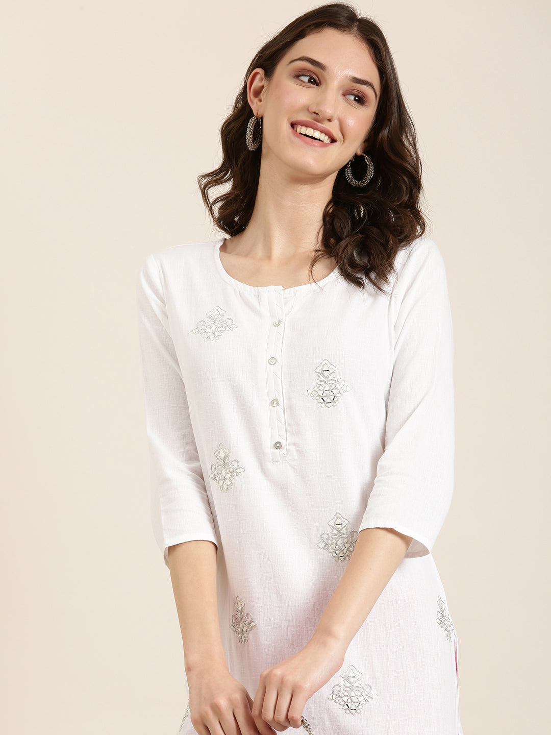 Women Off White Printed Straight Kurta