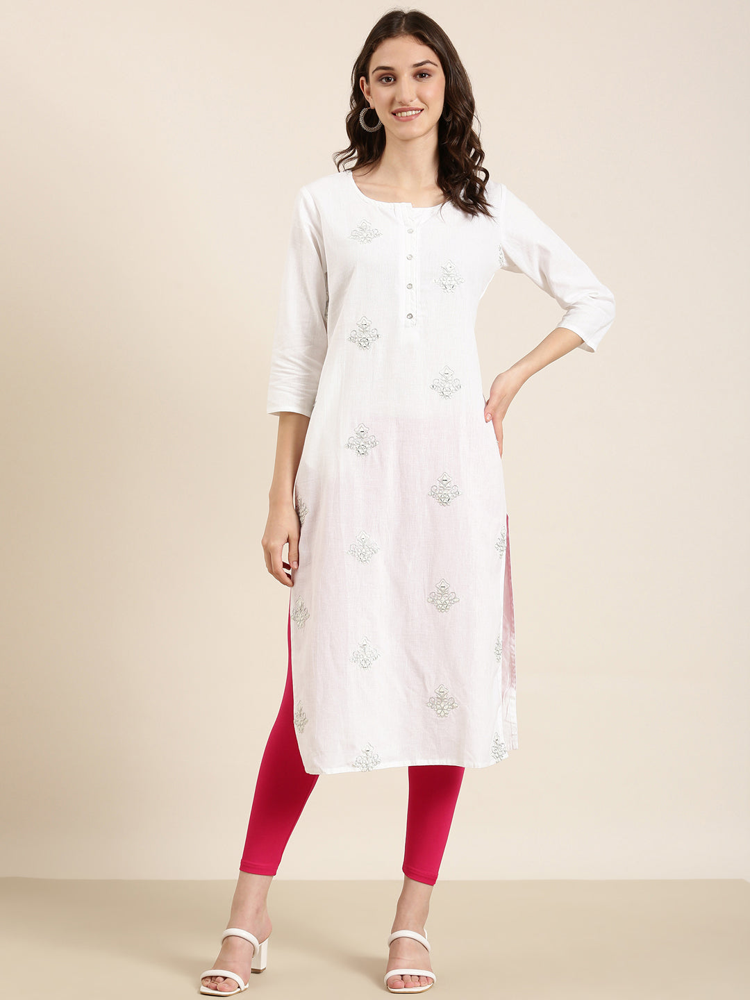 Women Off White Printed Straight Kurta