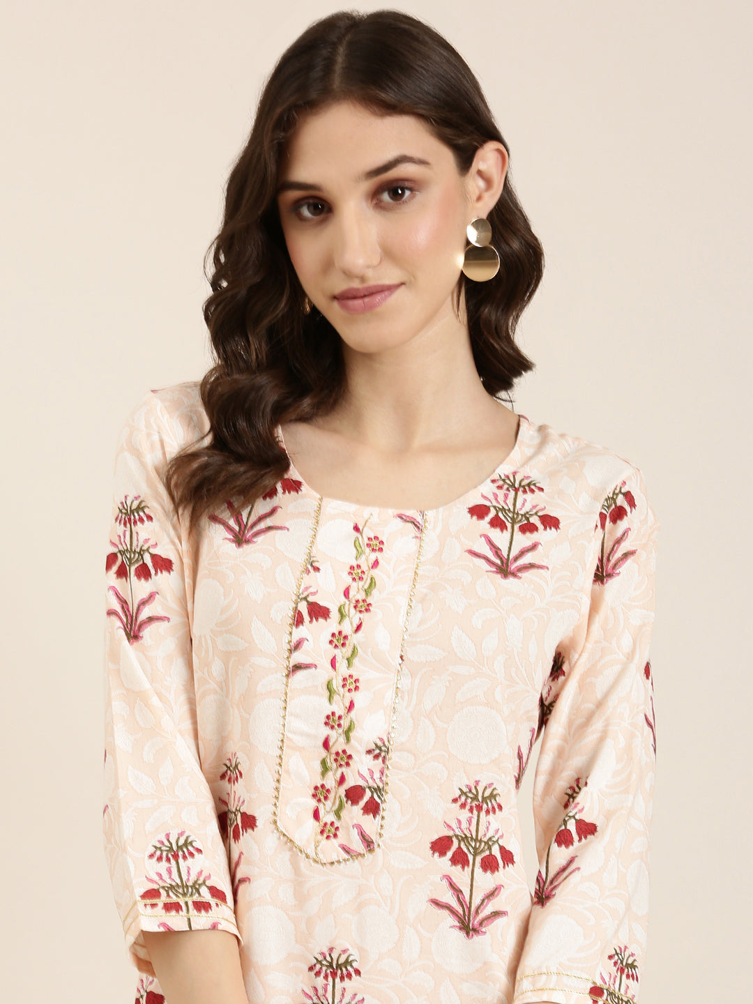 Women Peach Floral Straight Kurta