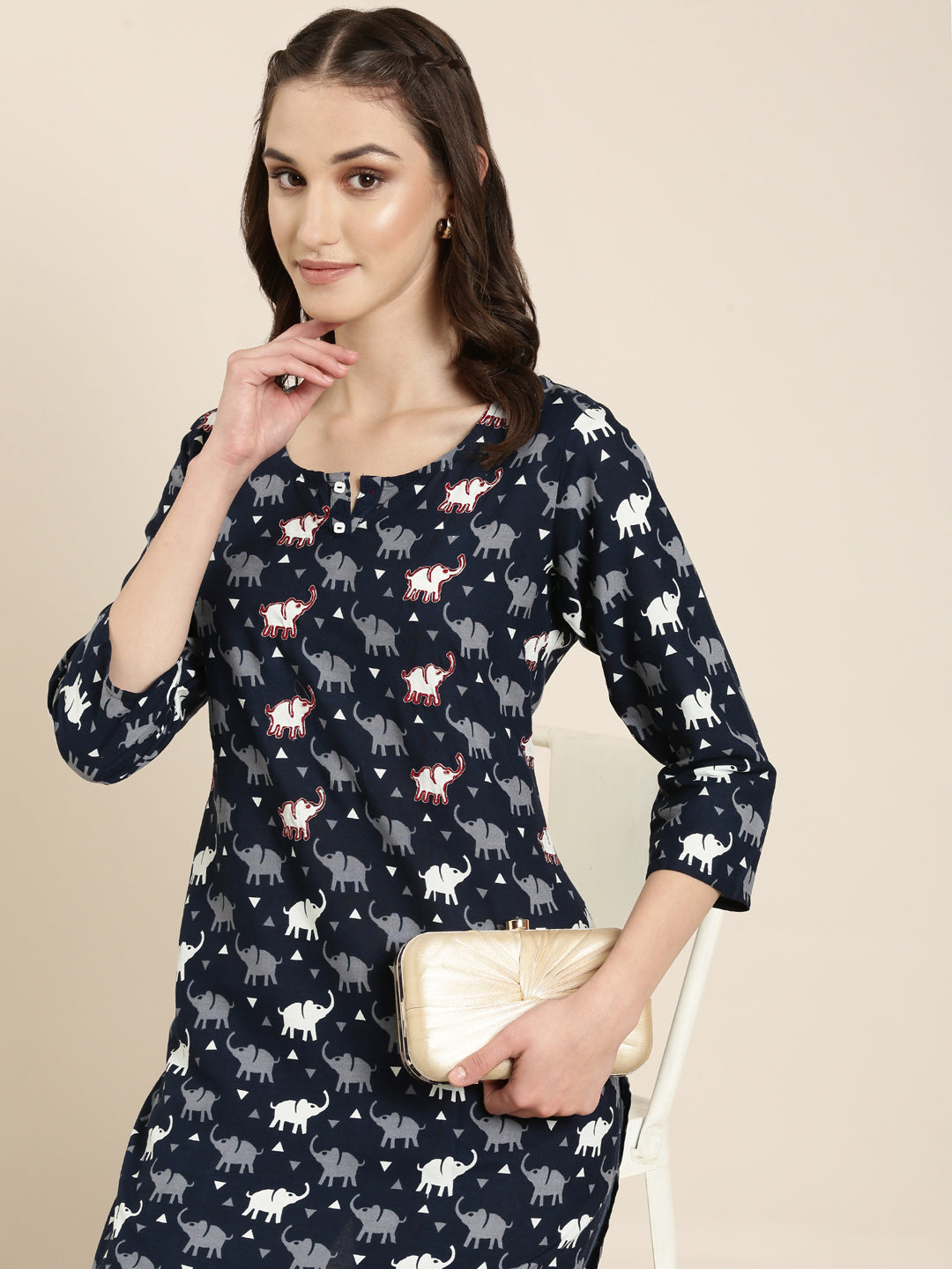 Women Navy Blue Printed Straight Kurti