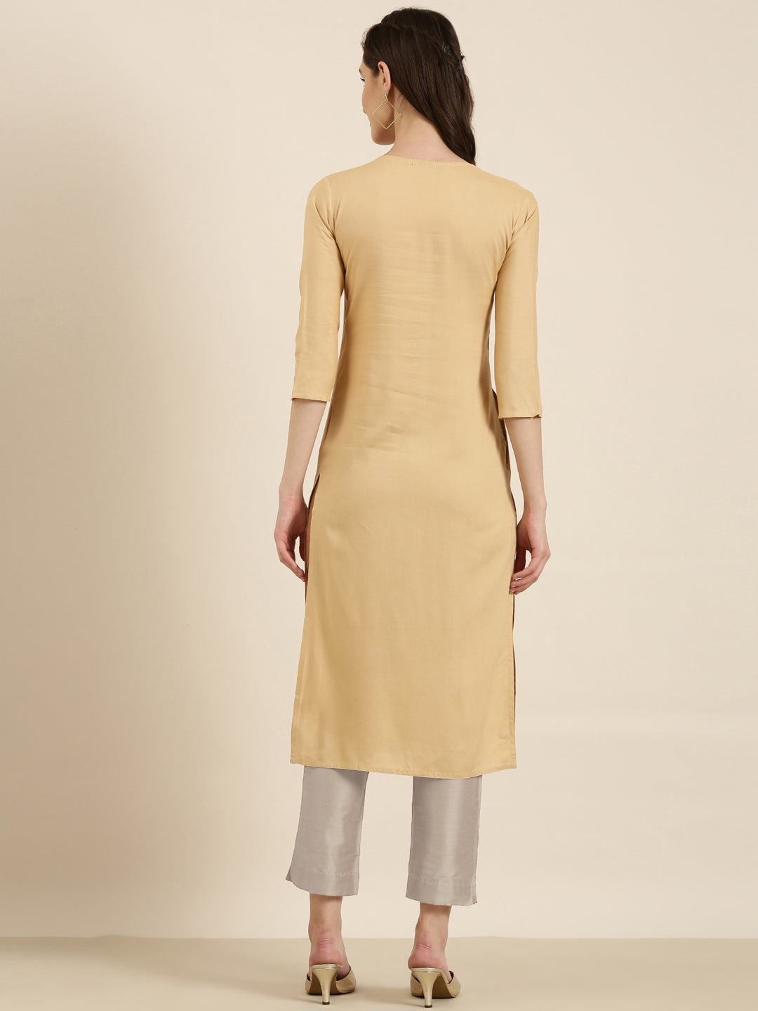 Women Beige Solid Straight Kurta