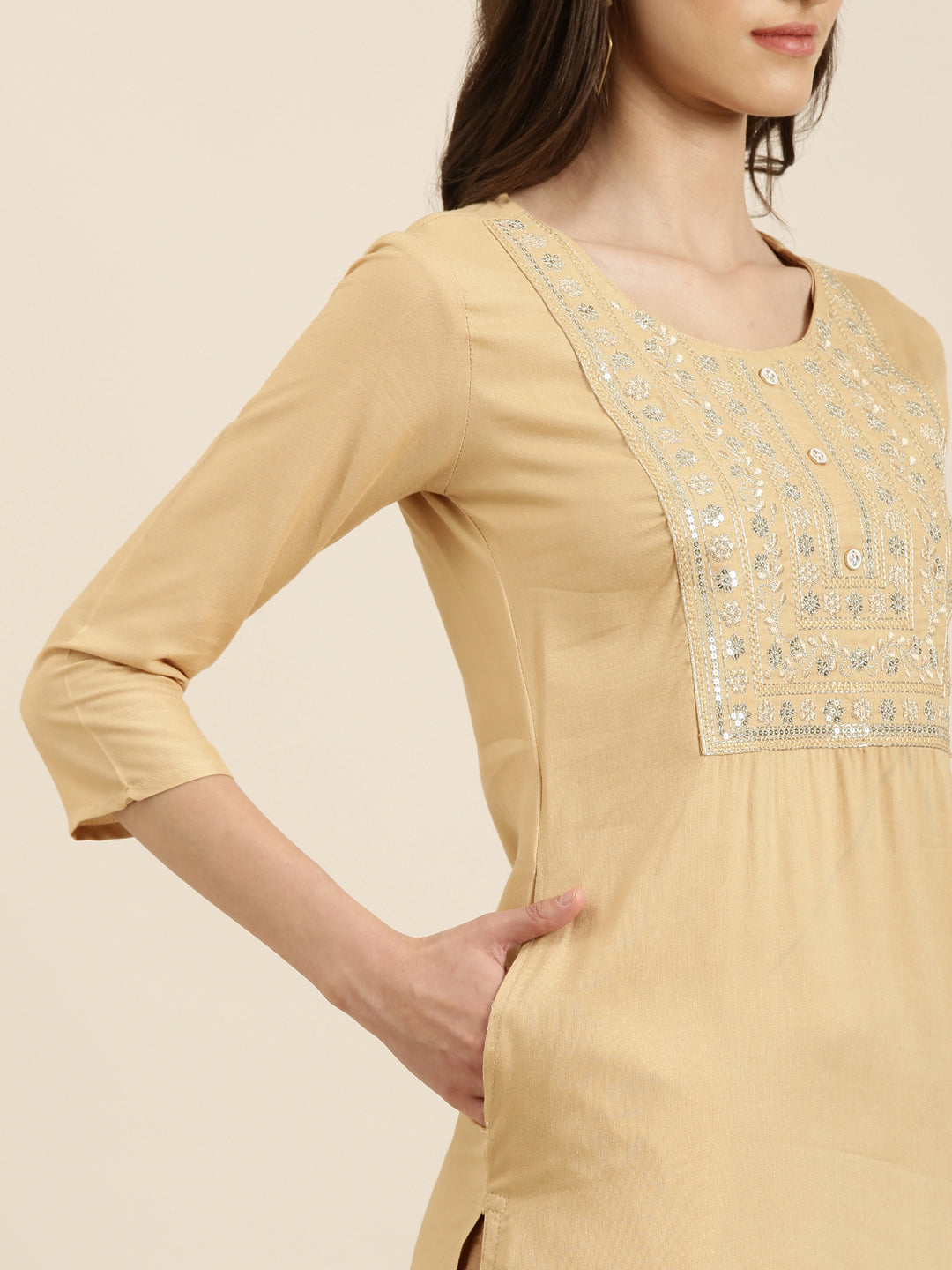 Women Beige Solid Straight Kurta