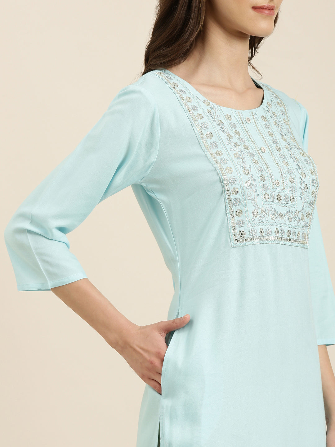 Women Blue Solid Straight Kurta