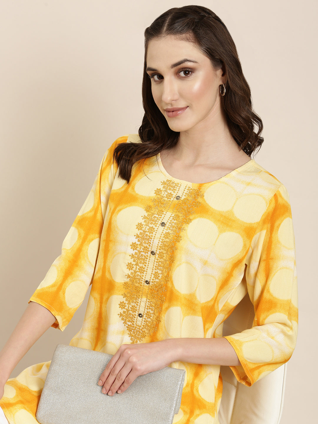 Women Yellow Geometrical Straight Kurti