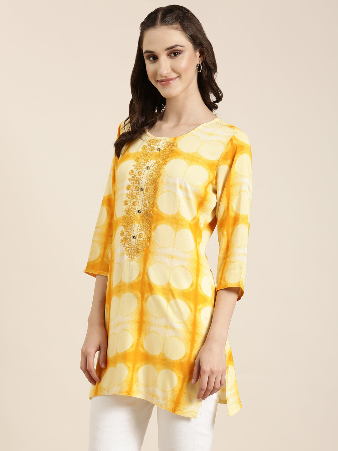 Women Yellow Geometrical Straight Kurti