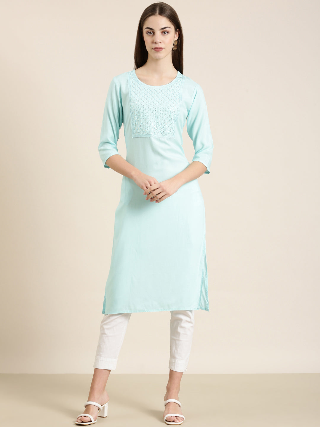 Women Blue Solid Straight Kurta