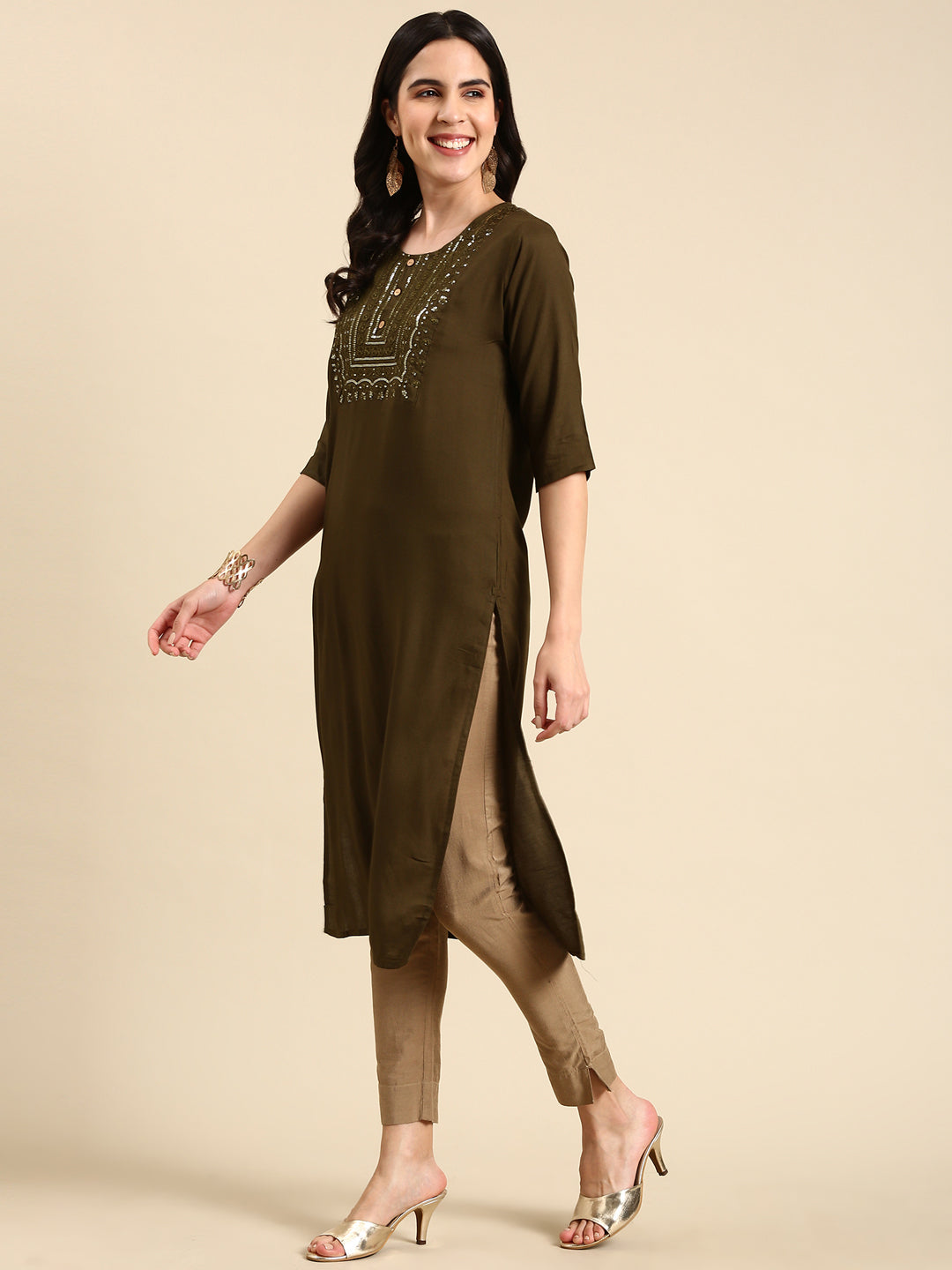 Women's Olive Embroidered Straight Kurta