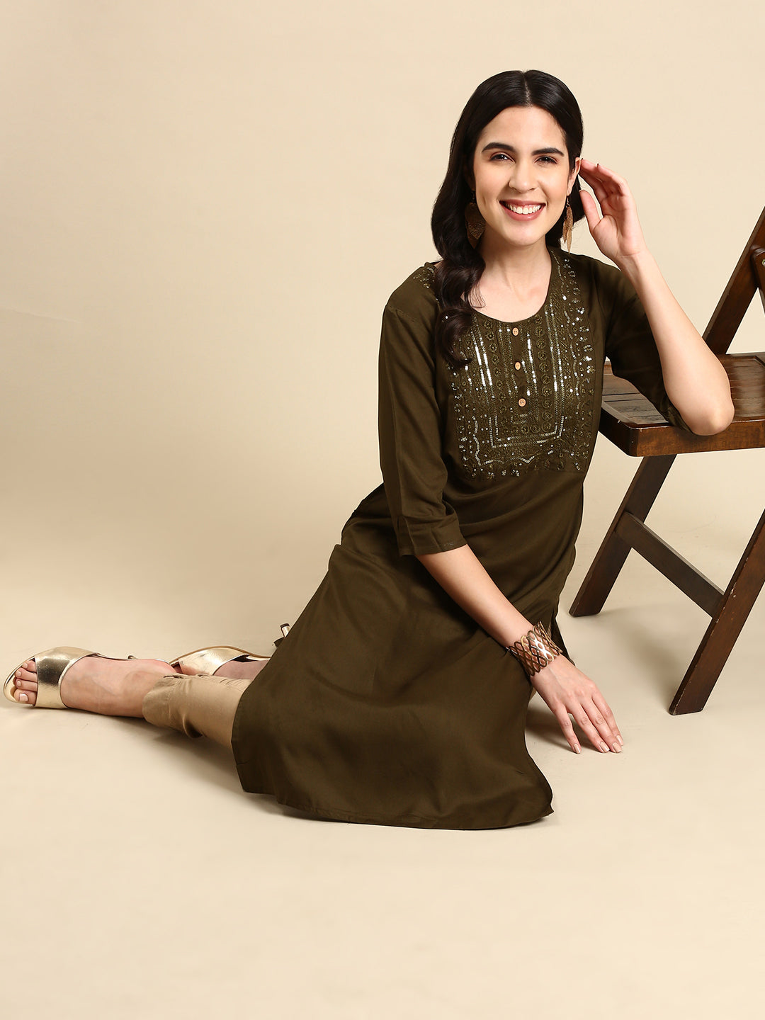 Women's Olive Embroidered Straight Kurta