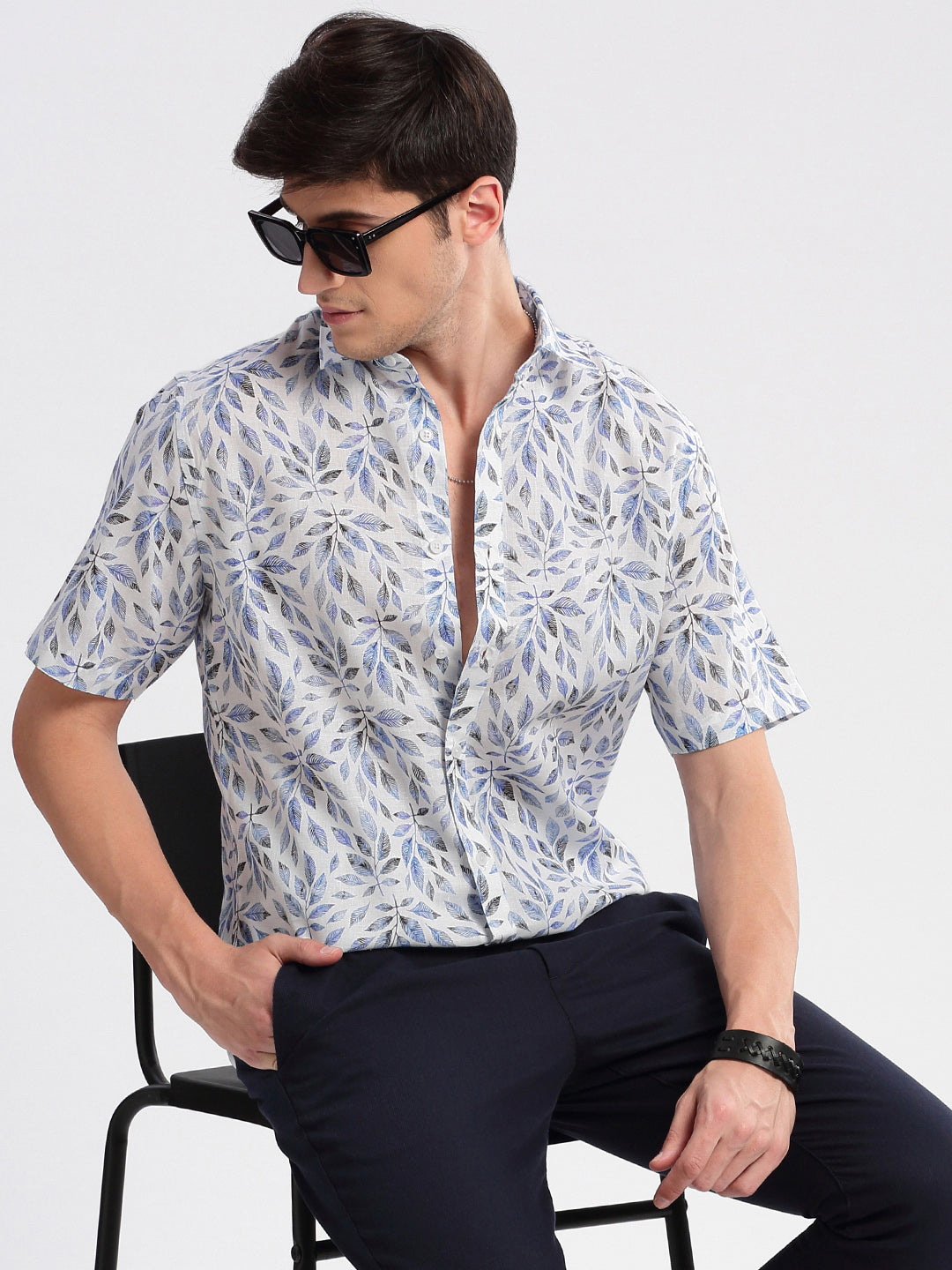 Men Spread Collar Floral White Casual Shirt