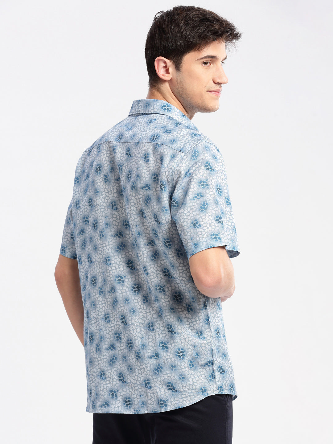 Men Spread Collar Floral Blue Casual Shirt