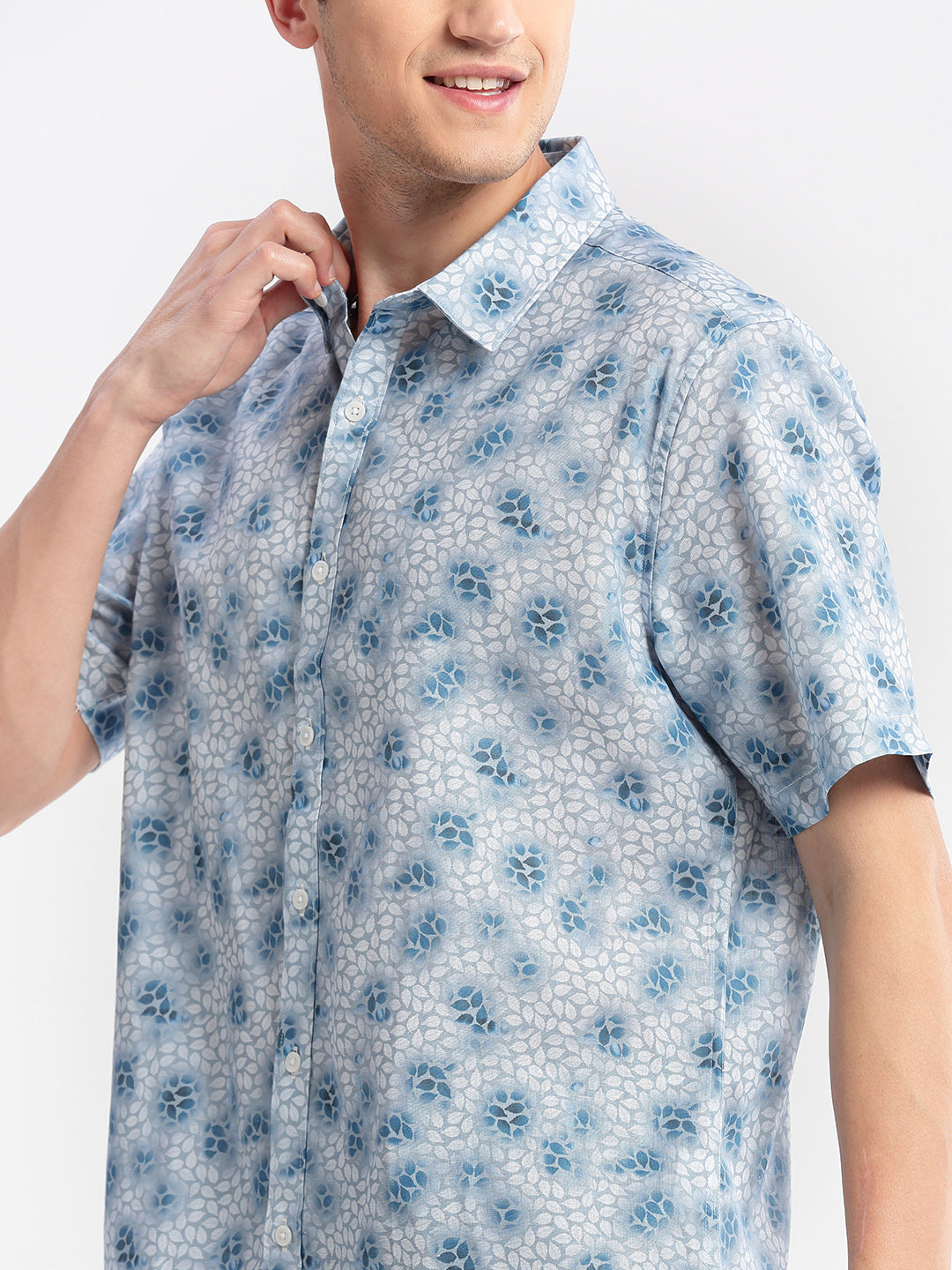 Men Spread Collar Floral Blue Casual Shirt