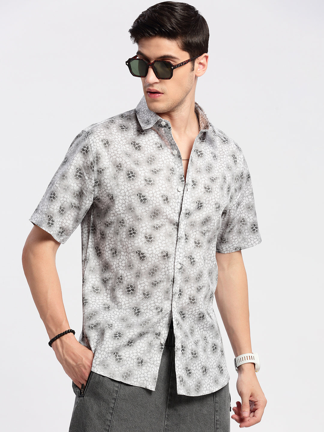 Men Spread Collar Floral Grey Casual Shirt