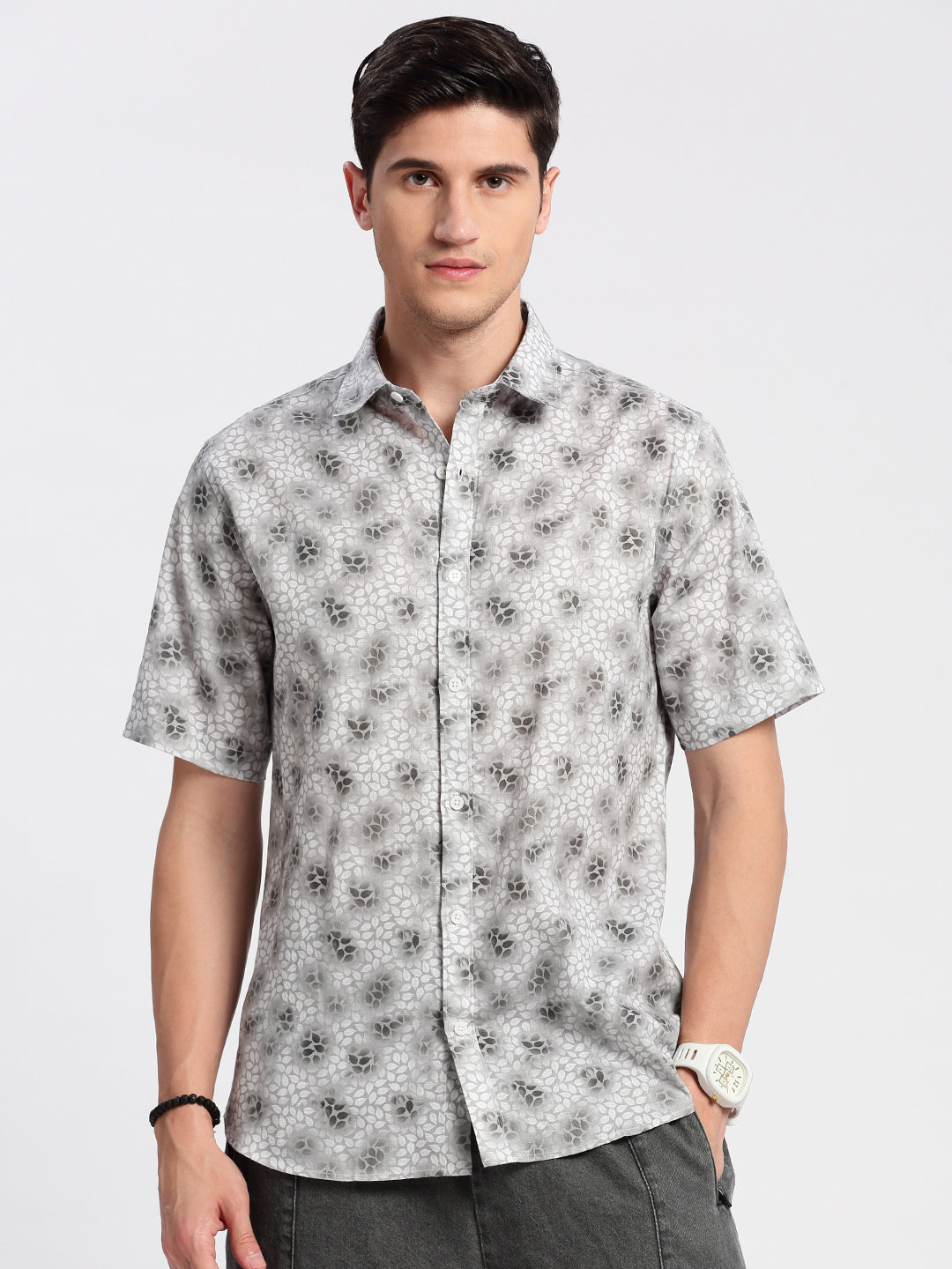 Men Spread Collar Floral Grey Casual Shirt