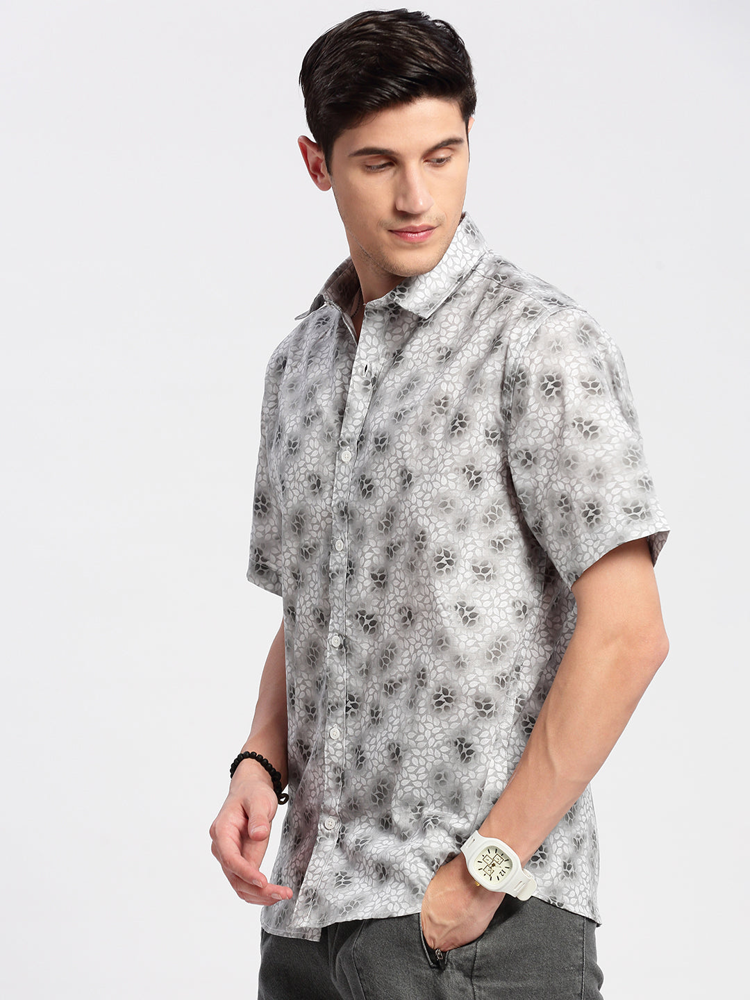 Men Spread Collar Floral Grey Casual Shirt