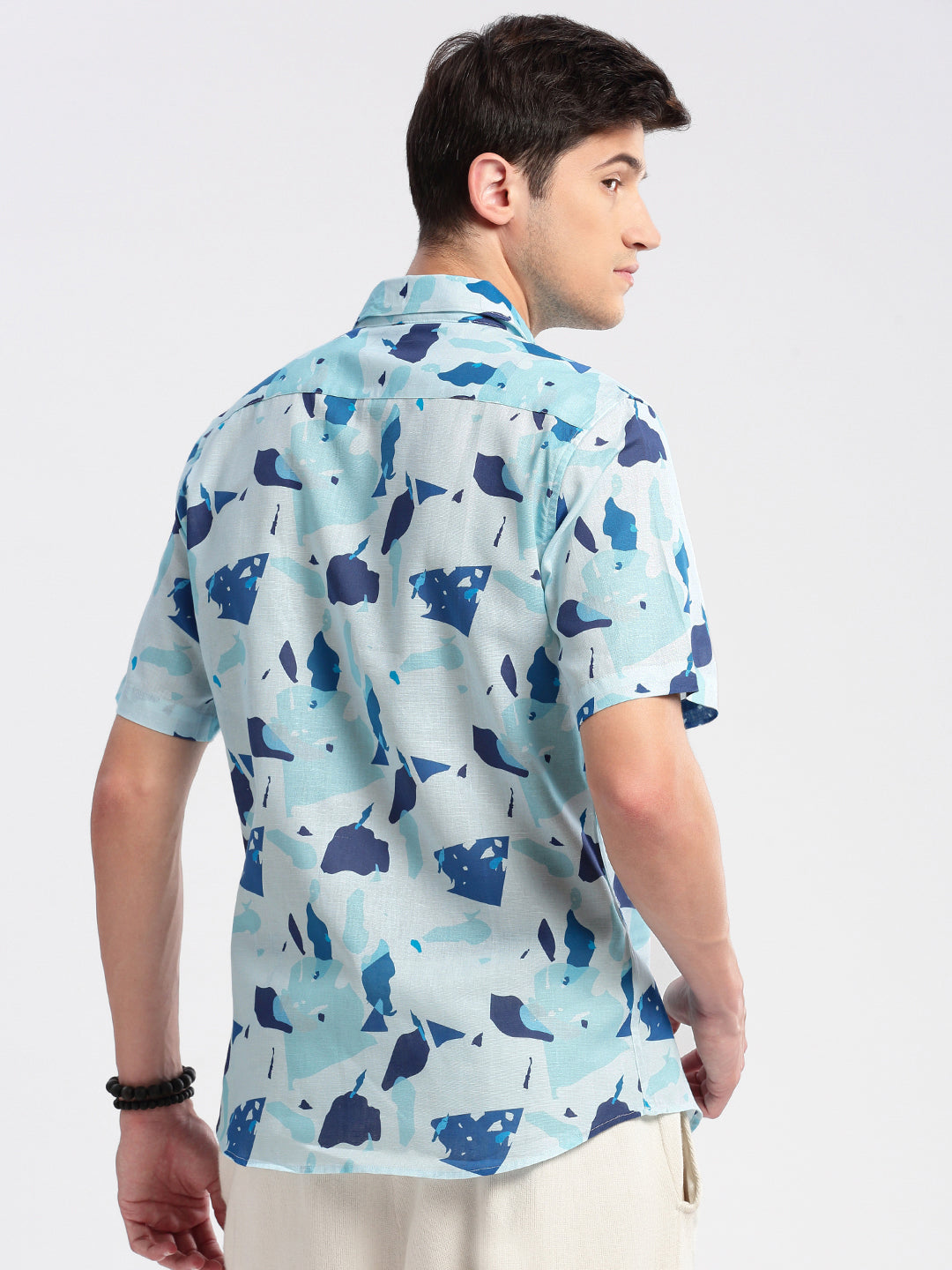 Men Spread Collar Abstract Blue Casual Shirt