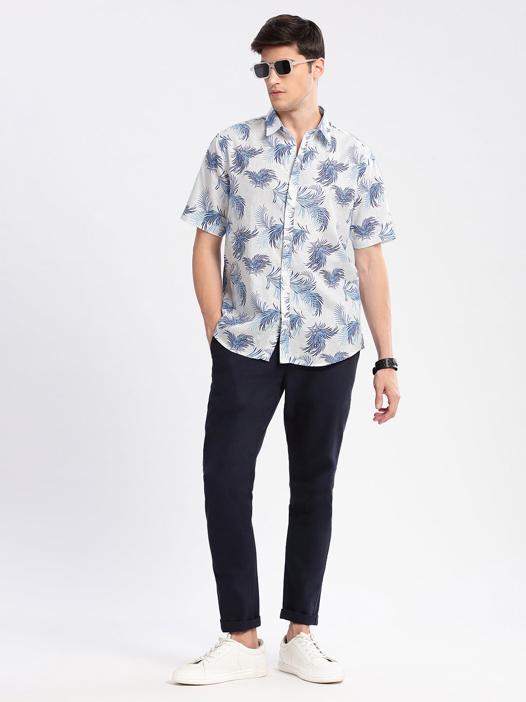 Men Spread Collar Floral White Casual Shirt