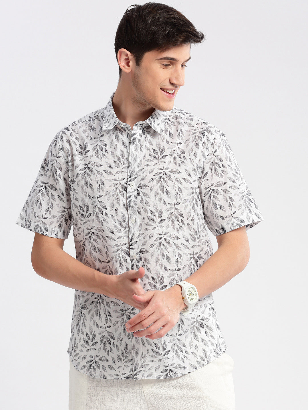 Men's Spread Collar Floral White Casual Shirt