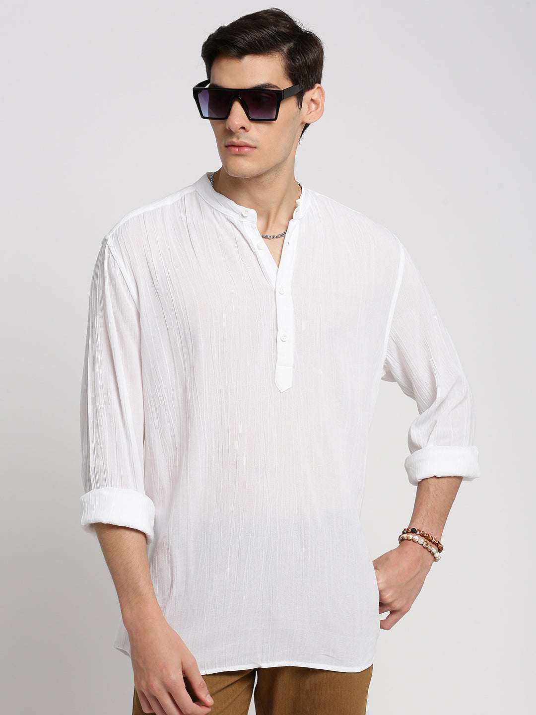 Men White Solid Mandarin Collar Casual Short Kurta