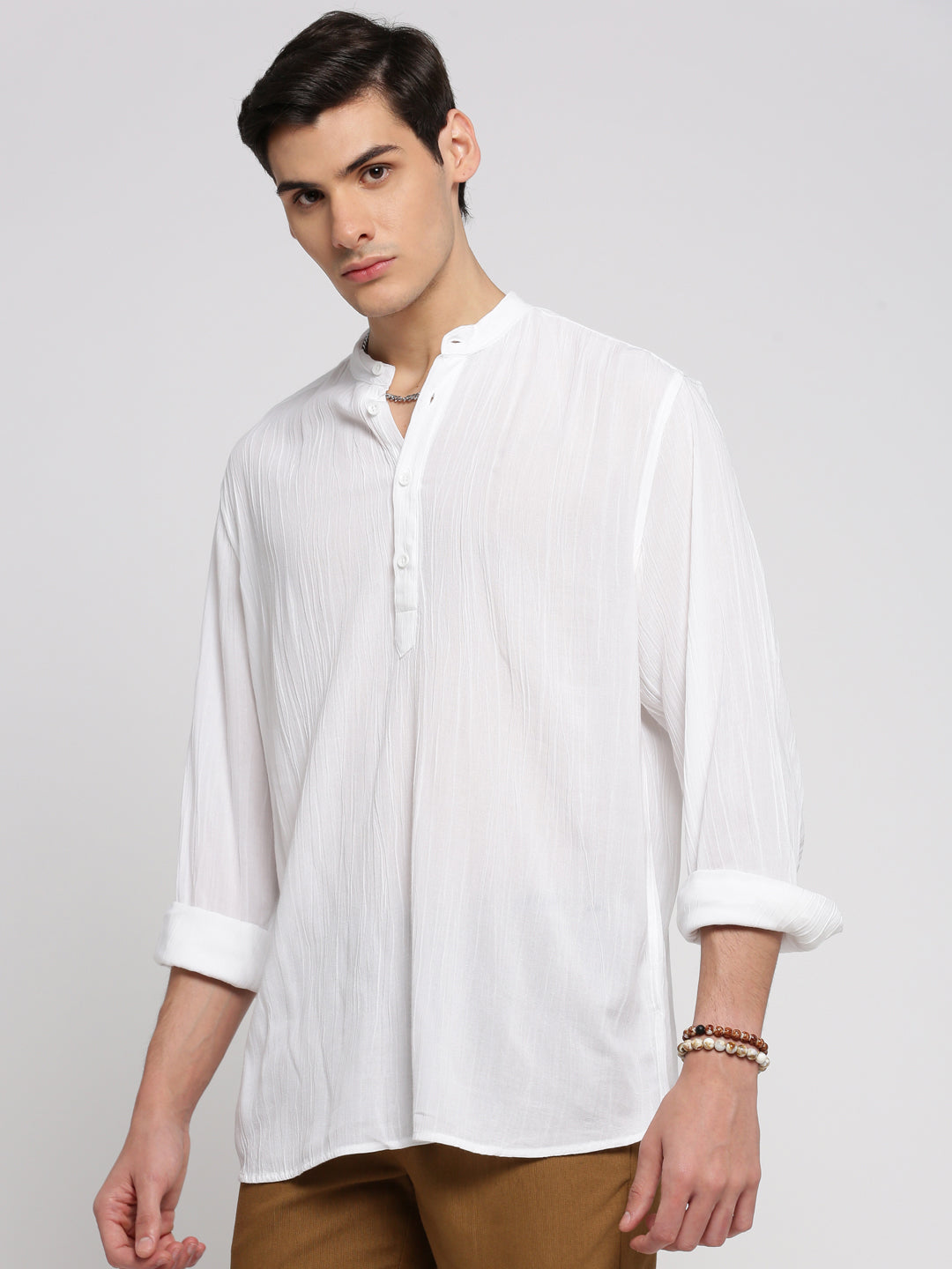 Men White Solid Mandarin Collar Casual Short Kurta