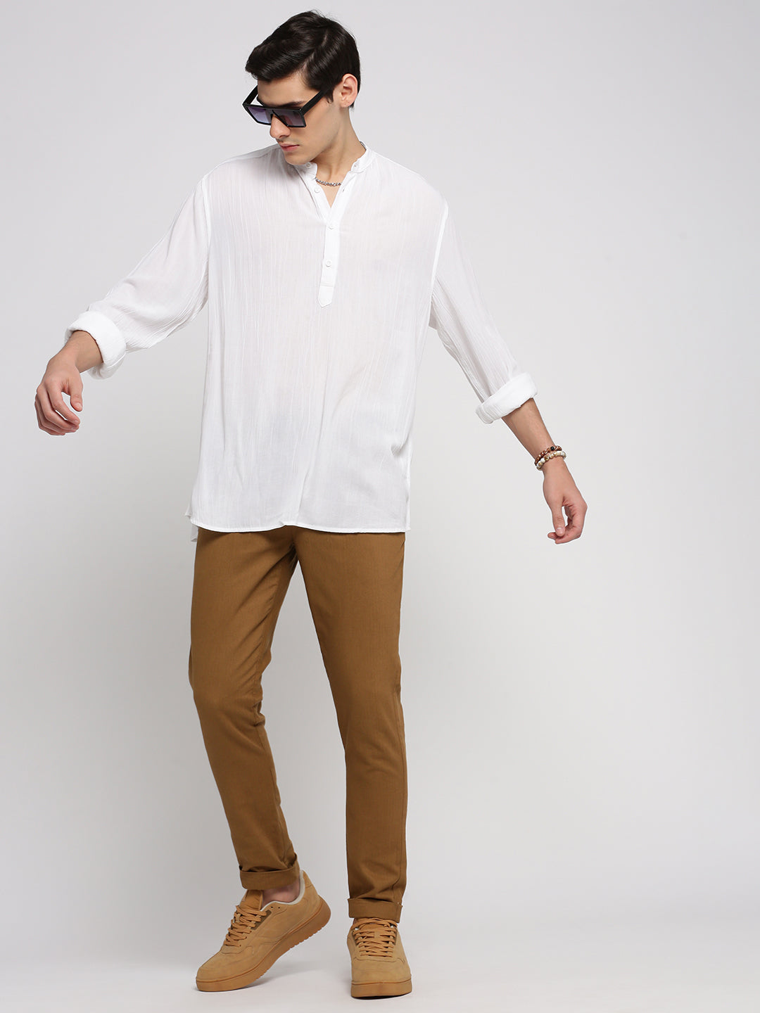 Men White Solid Mandarin Collar Casual Short Kurta