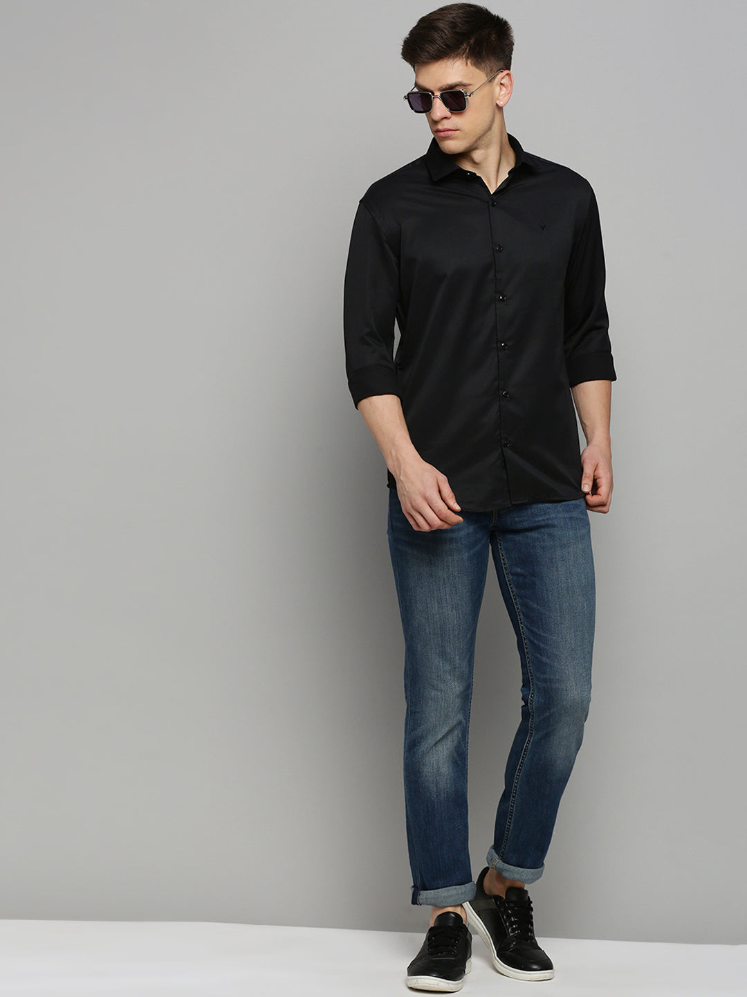 Men Black Solid Formal Shirt