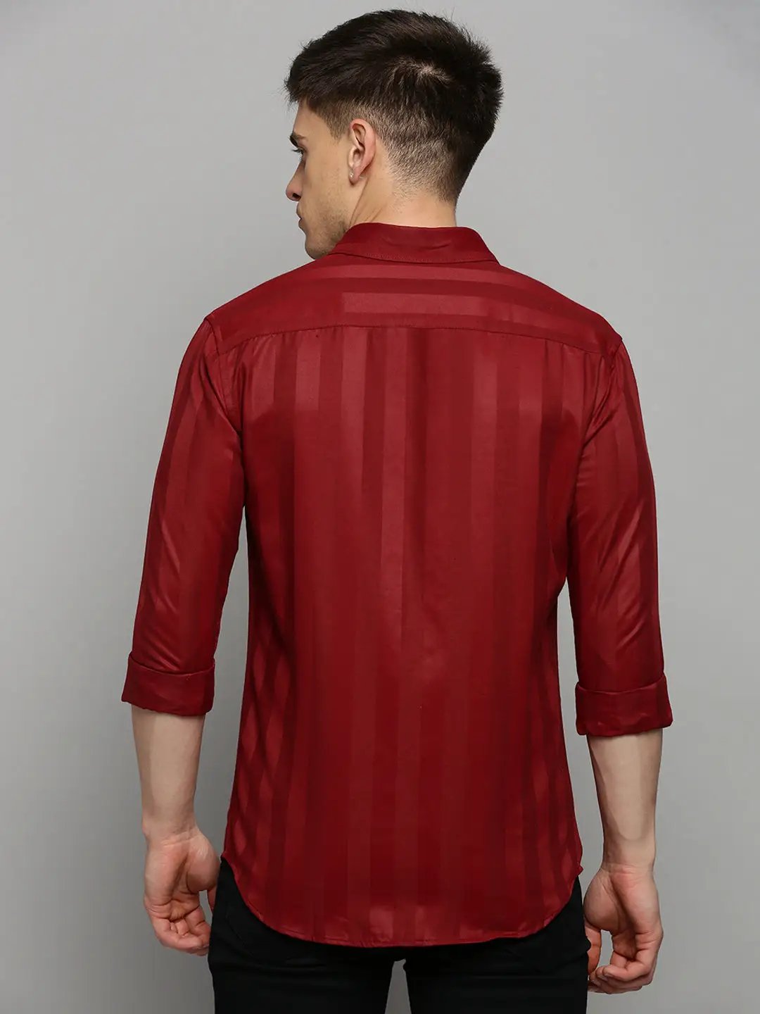 Men's Maroon Solid Formal Shirt