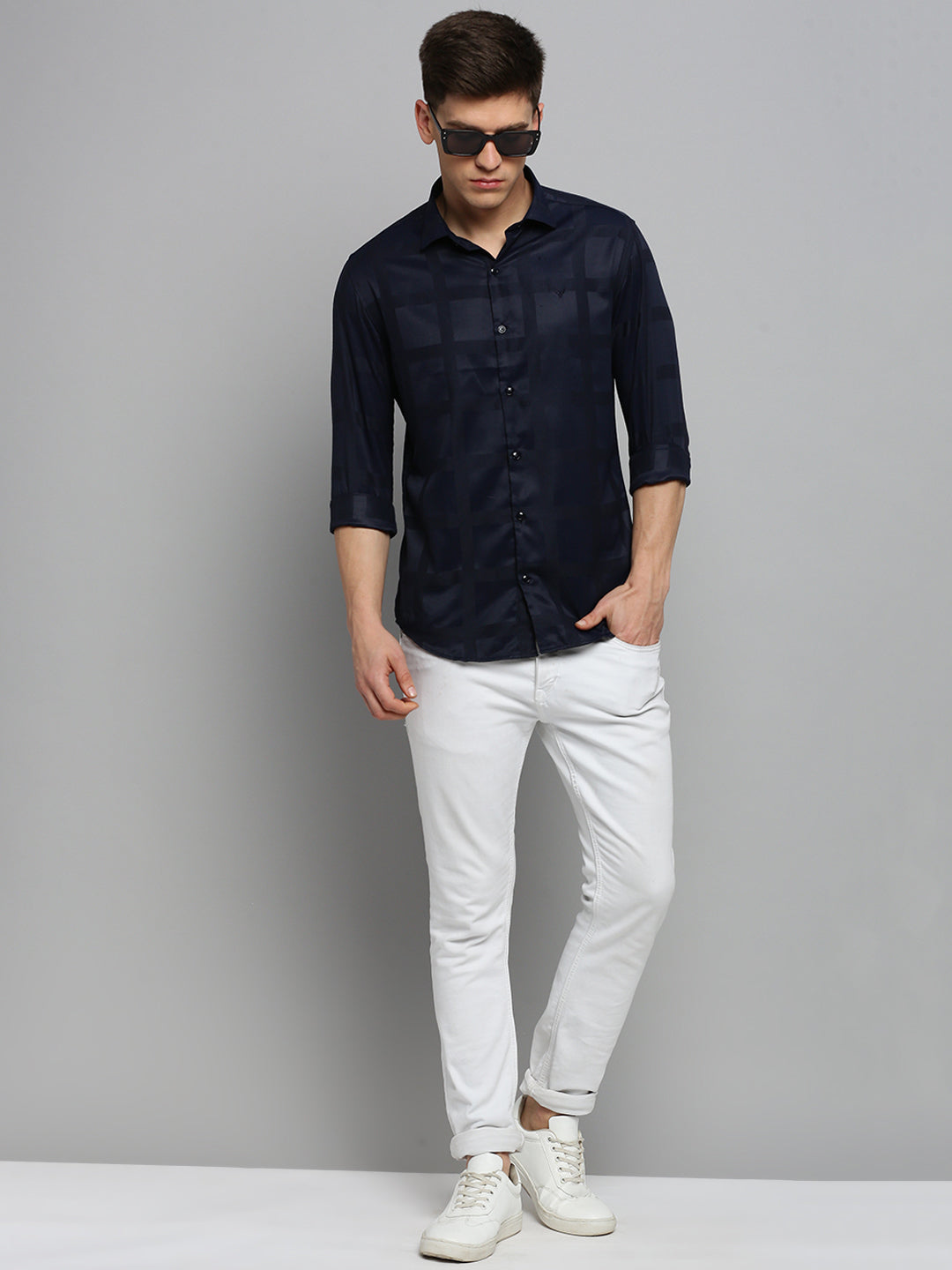 Men Navy Solid Formal Shirt