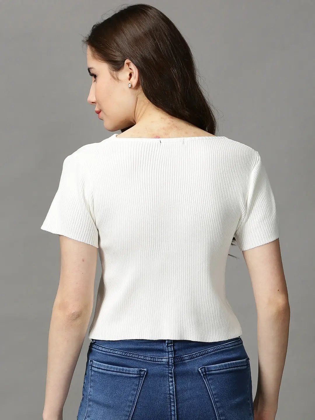 Women's White Solid Fitted Crop Top