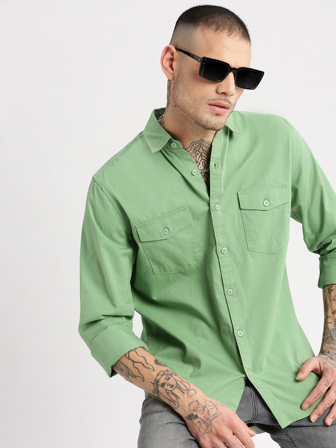 Men Spread Collar Solid Green Casual Shirt