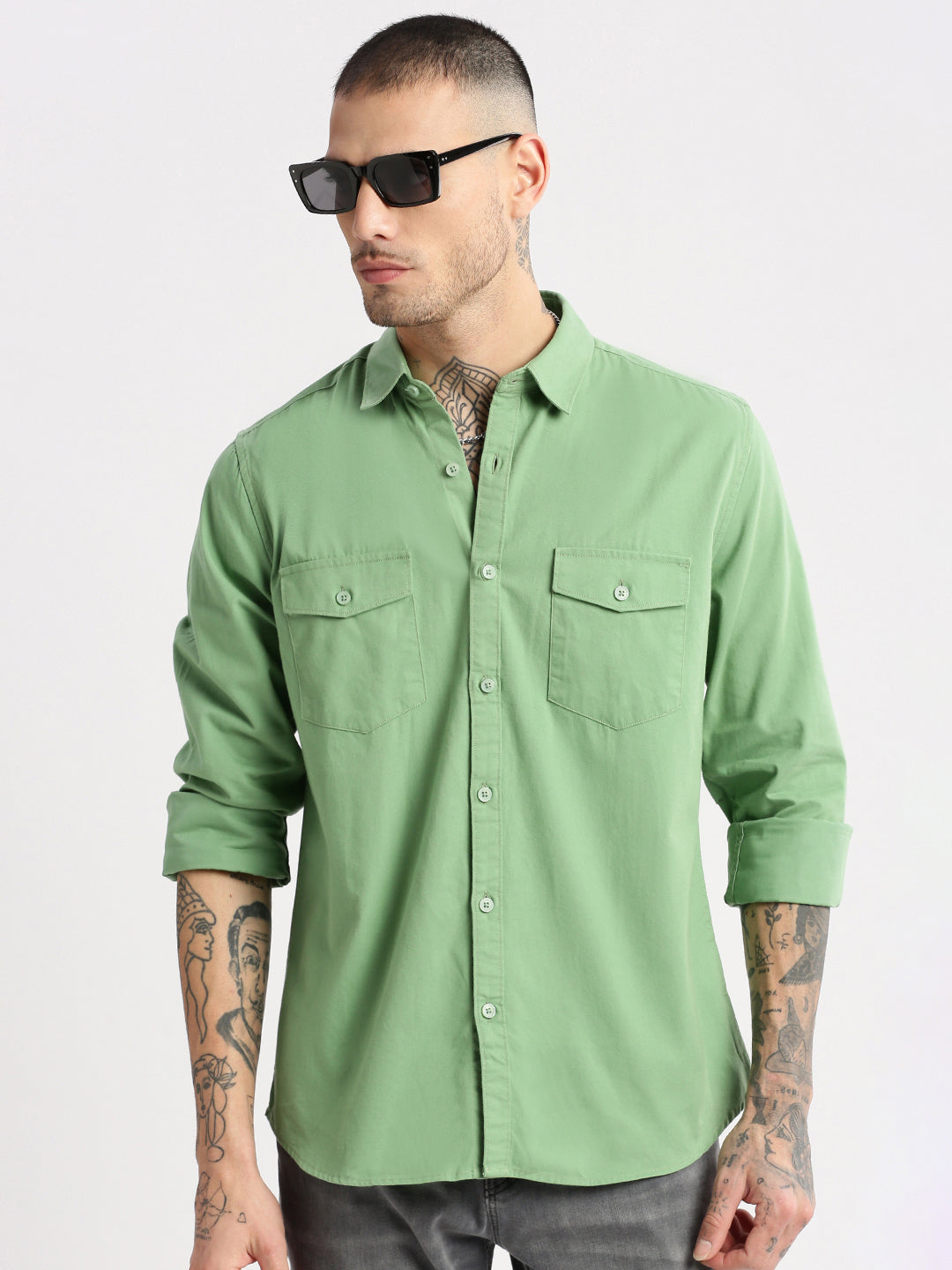 Men Spread Collar Solid Green Casual Shirt