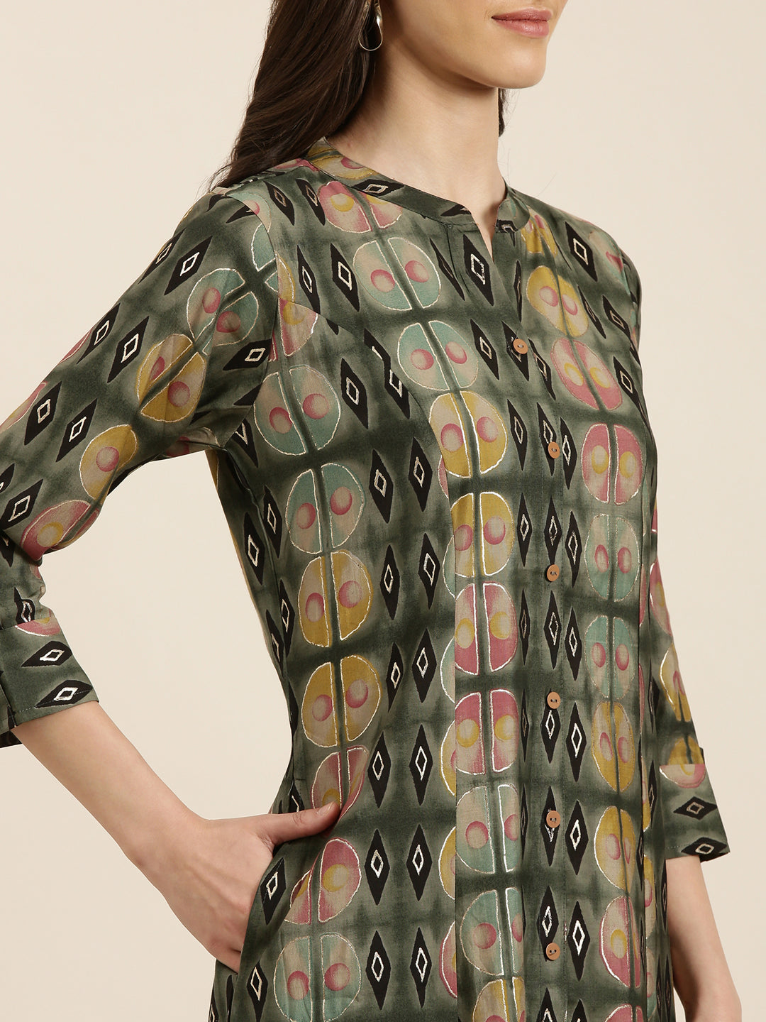 Women Olive Geometrical A-Line Kurta