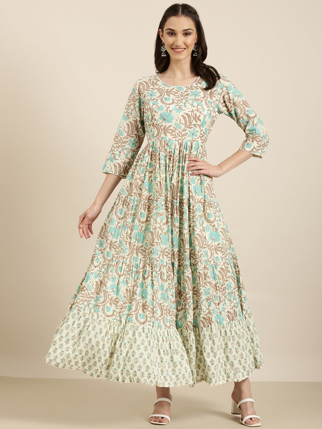 Women Cream Floral Anarkali Kurta