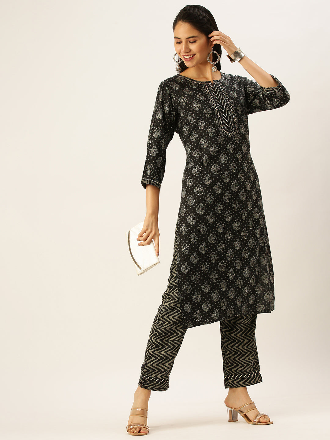 Women's Black Printed Kurta Sets