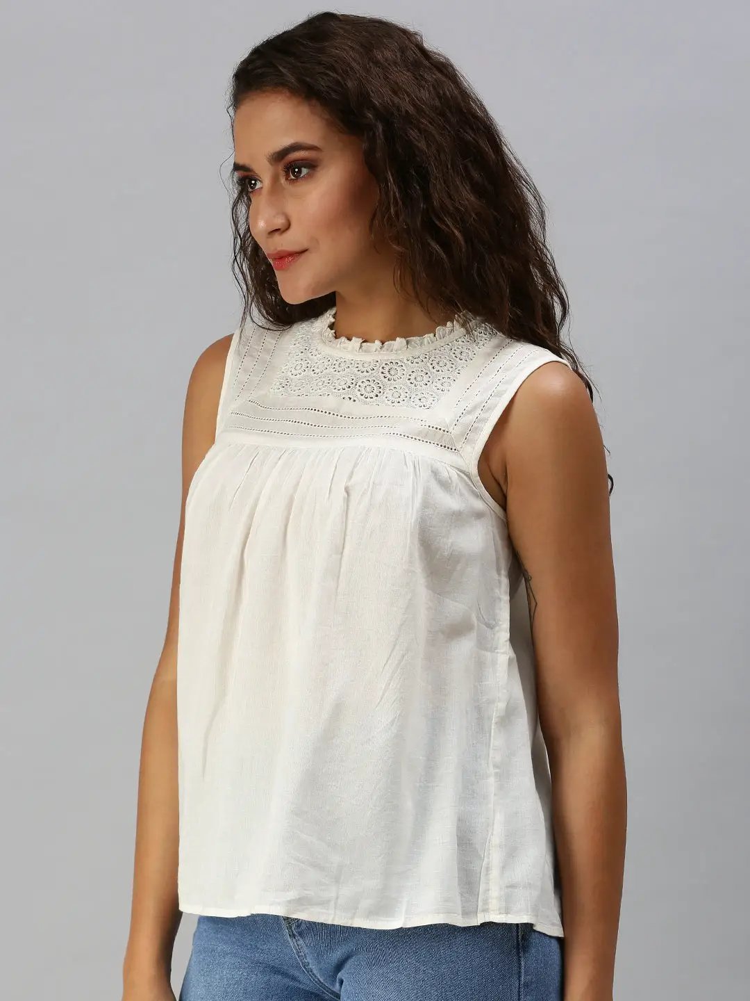 Women's White Solid Tops