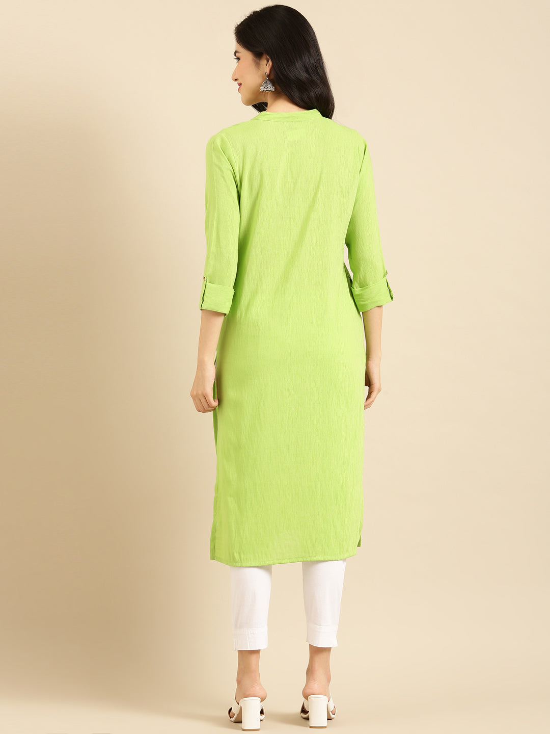 Women's Green Solid Straight Kurta