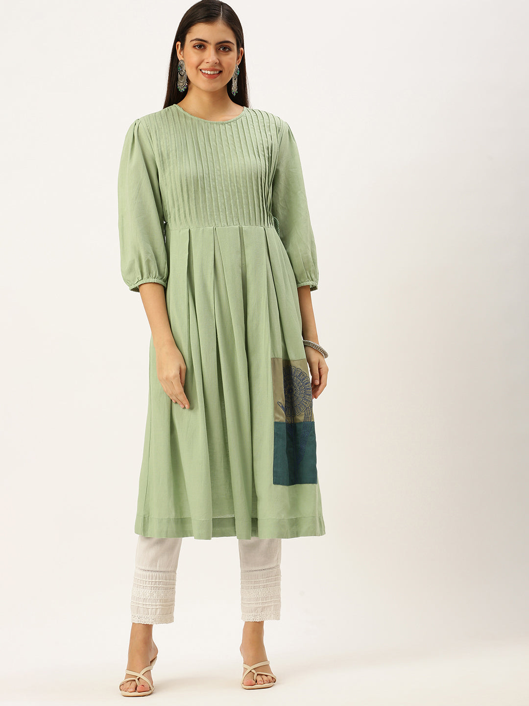 Women's Green Embroidered A-Line Kurtas