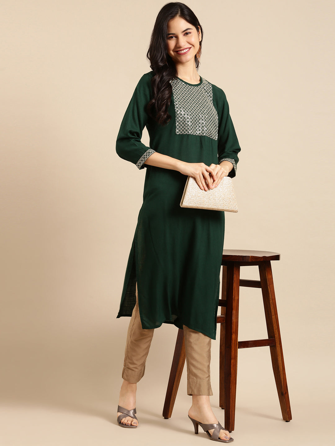 Women's Green Solid Straight Kurta