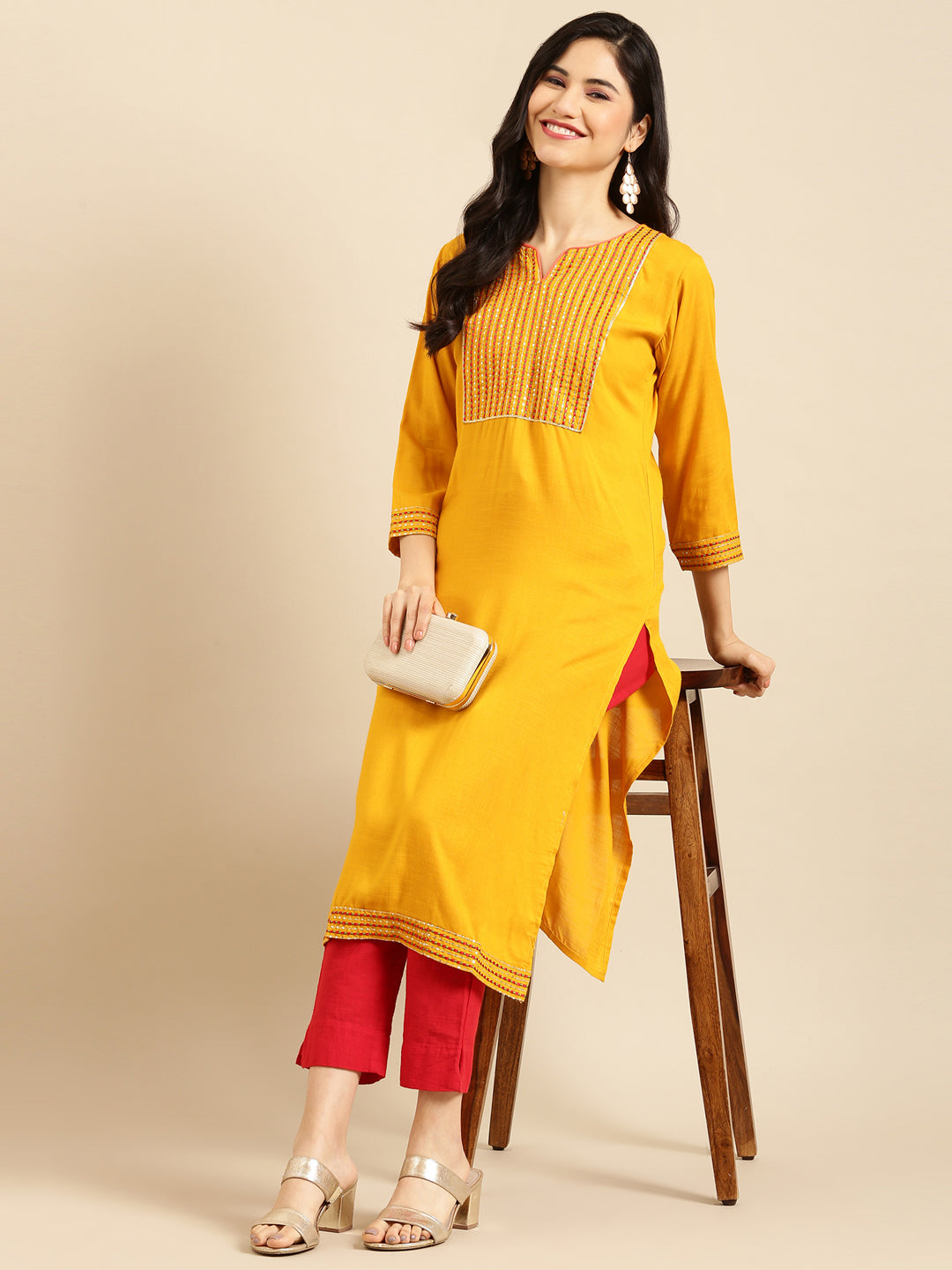 Women's Yellow Solid Straight Kurta