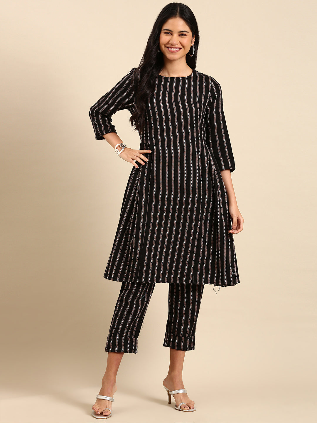Women's Black Striped Kurta Set