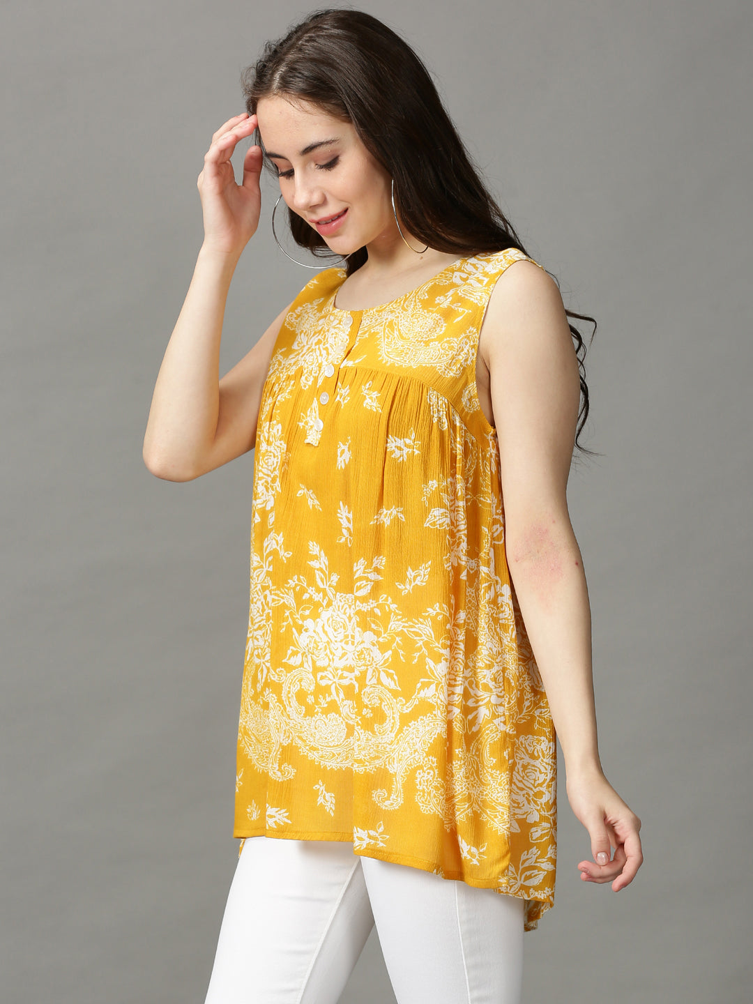 Women's Yellow Printed Top